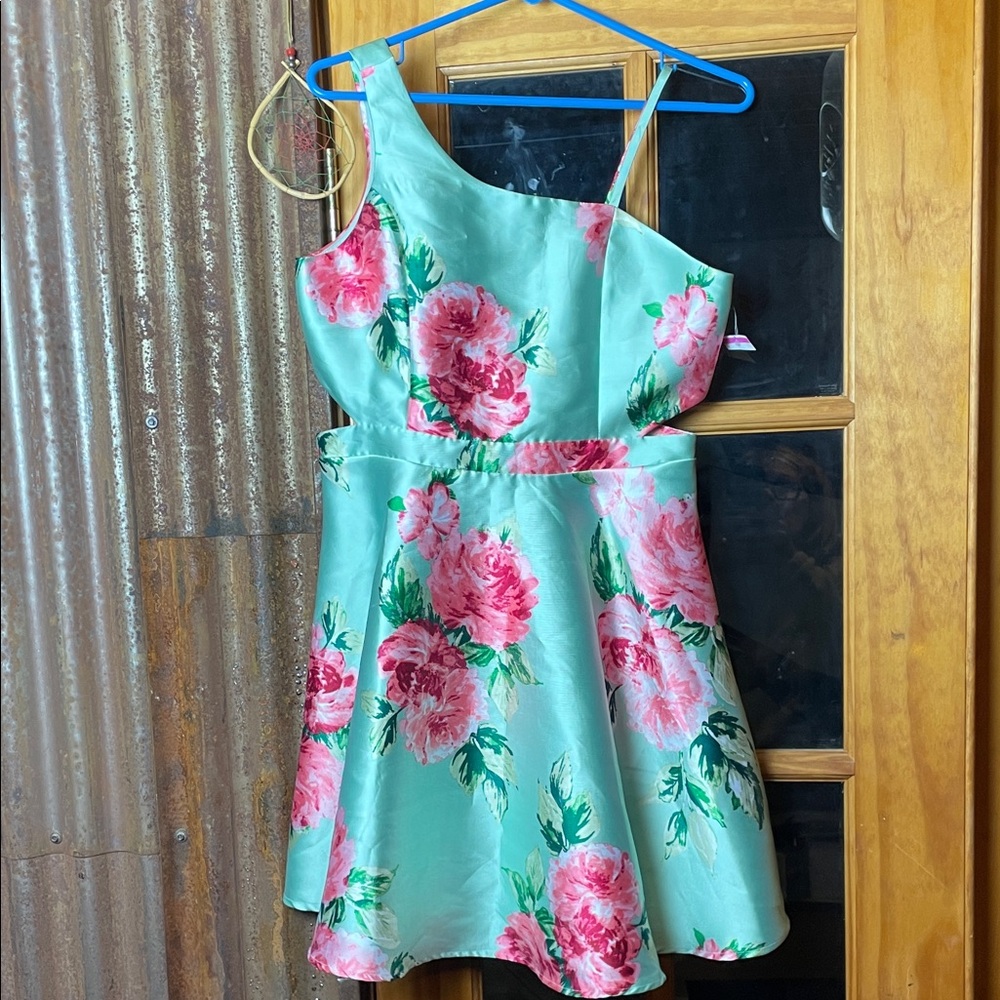 Zunie Mint Green Floral One-Shoulder Dress
